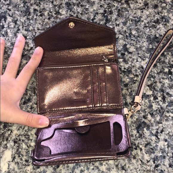 Brown Micheal Kors wristlet - Picture 2 of 3